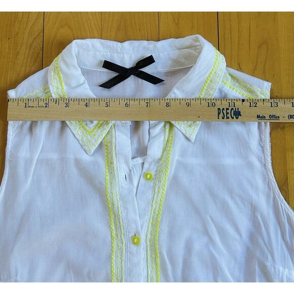 Ali & Kris Women's L Sleeveless White Lime Green 100% Rayon Blouse Boho - Picture 6 of 8